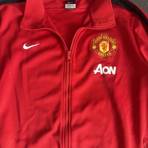Man utd training jacket - jacket, size