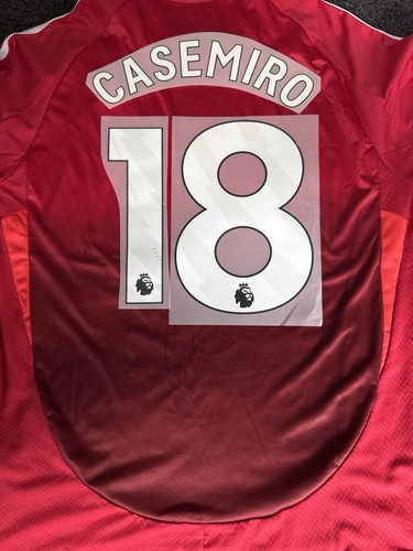 Casemiro signed manchester - casemiro,