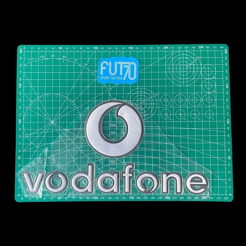Vodafone man utd sponsor home - utd,