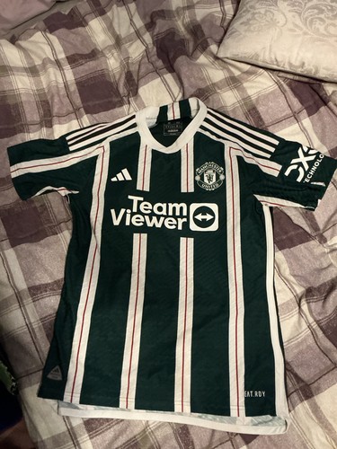 Manchester united 2023 away - 2023/24,