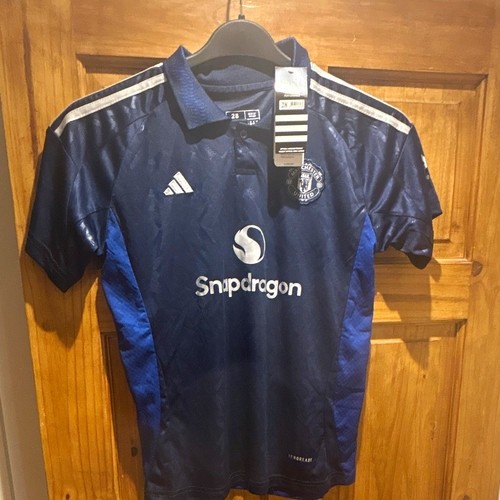Man utd football - shirt, away