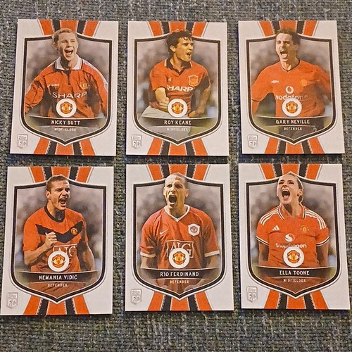 Topps man utd 2026 base - topps,